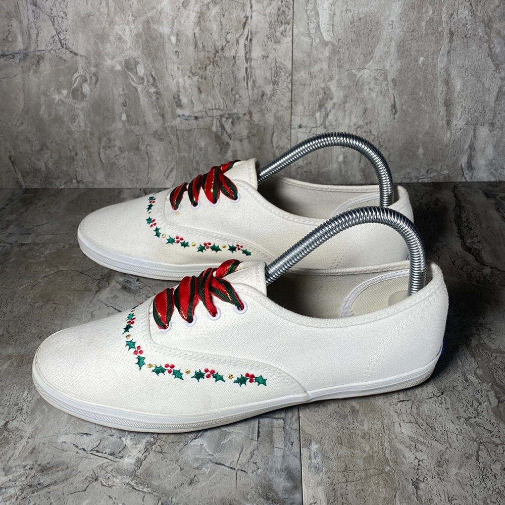 VTG Keds Christmas Mistletoe Shoes - Size: 8 (OFFERS WELCOME)